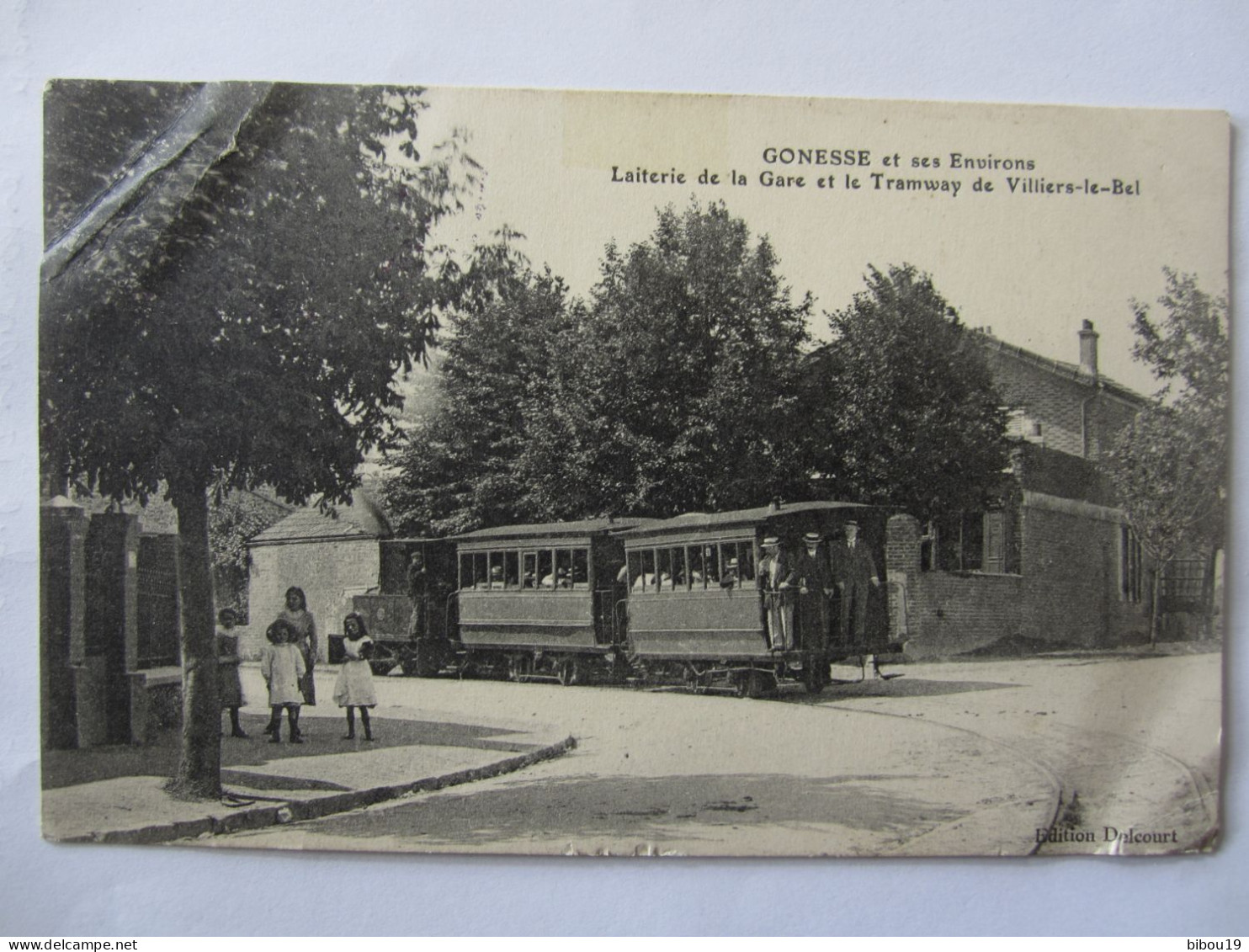 CPA  GONESSE ET SES ENVIRONS LAITERIE DE LA GARE ET LE TRAMWAY DE VILLIERS LE BEL - Gonesse