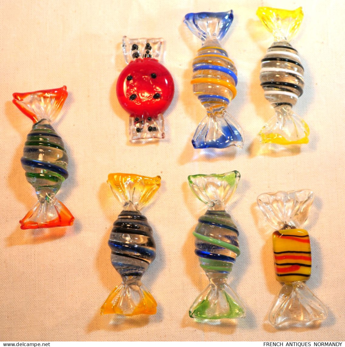 Lot De 7 Bonbons Murano En Verre Soufflé Et Torsadé - Ref BX24MUR003 - Vetro & Cristallo