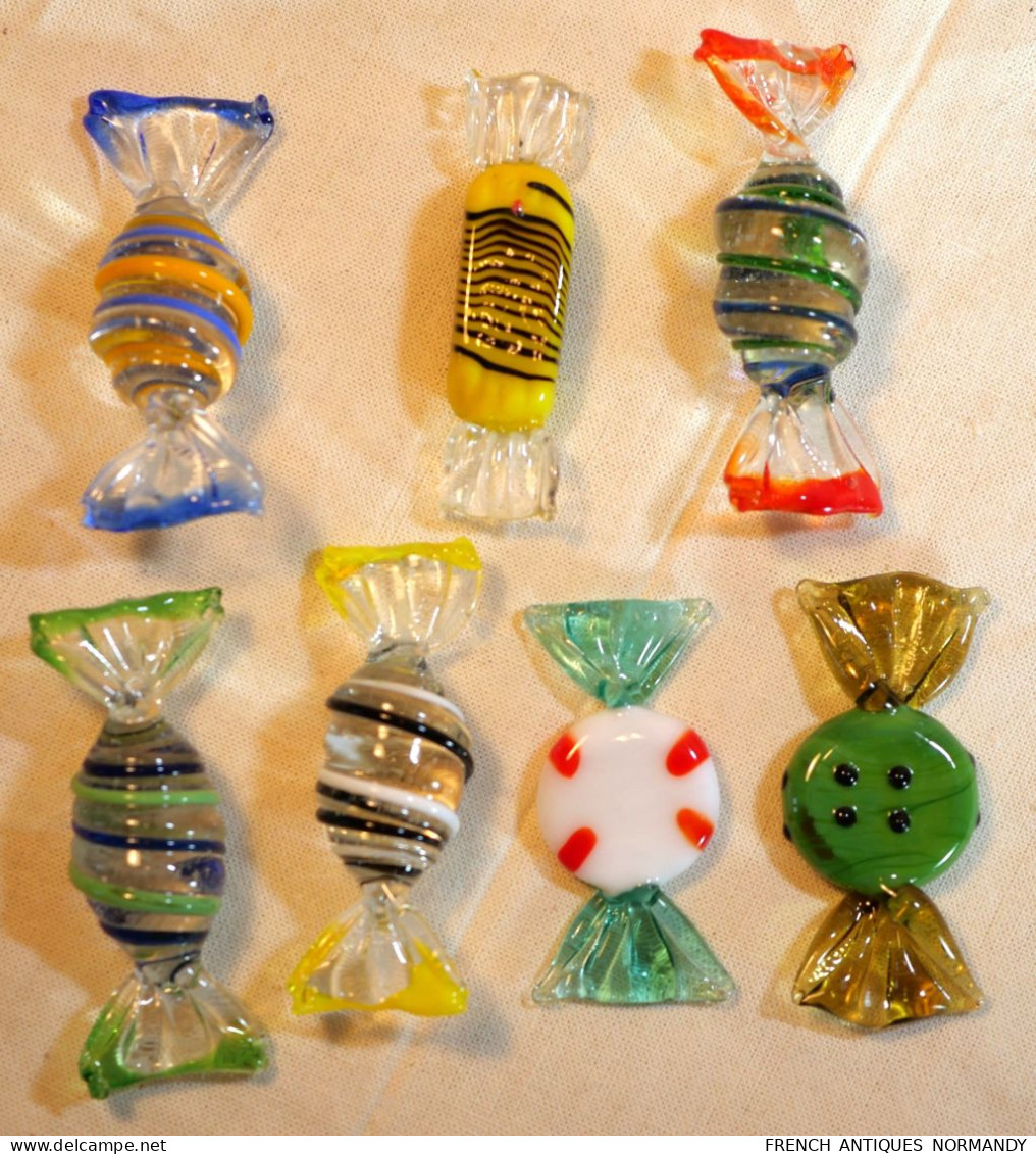 Lot de 7 bonbons Murano en verre soufflé et torsadé - ref BX24MUR004