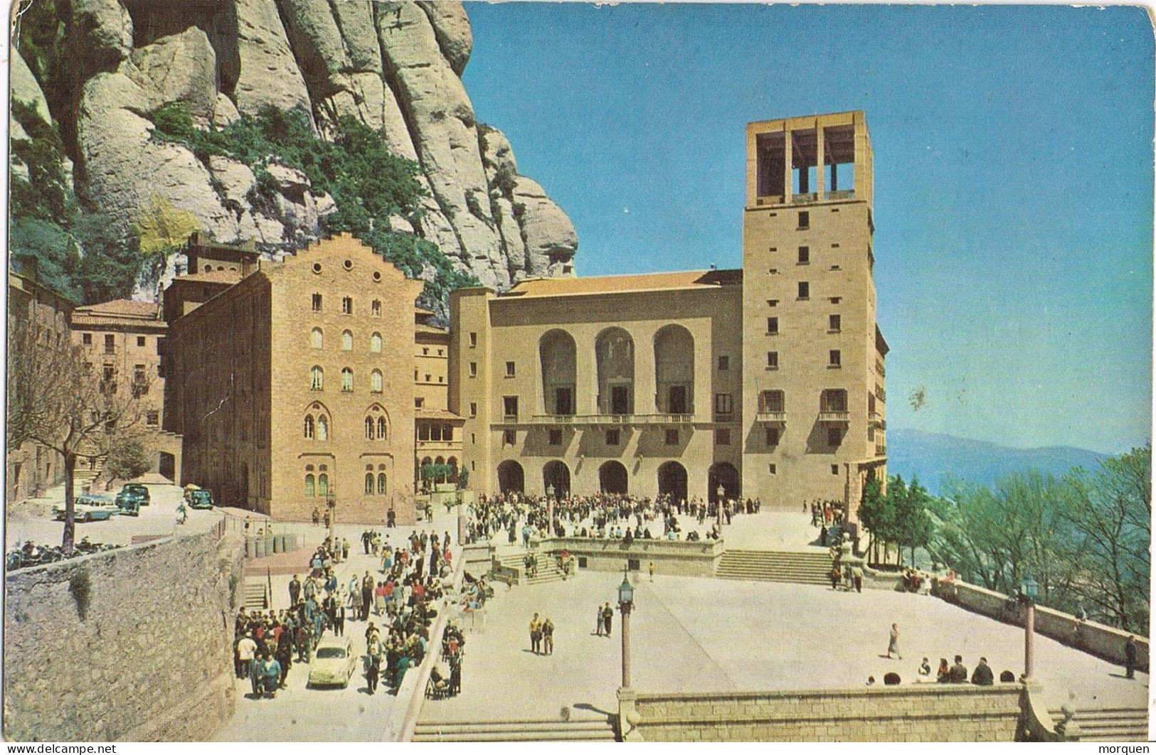 54797. Postal MONASTERIO De MONTSERRAT (Barcelona) 1959. Vista Monasterio Y La Plaza - Brieven En Documenten