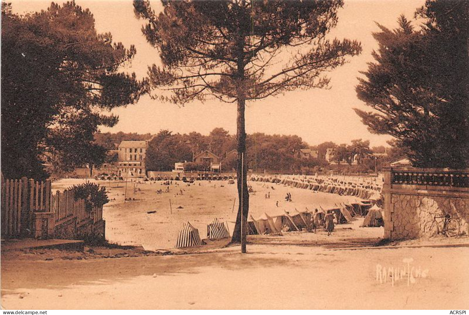 Plage De ST PALAIS 24(scan Recto-verso) MA1257 - Saint-Palais-sur-Mer