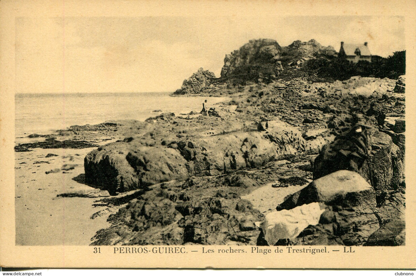 CPA - PERROS-GUIREC - LES ROCHERS - PLAGE DE TRESTRIGNEL - Perros-Guirec