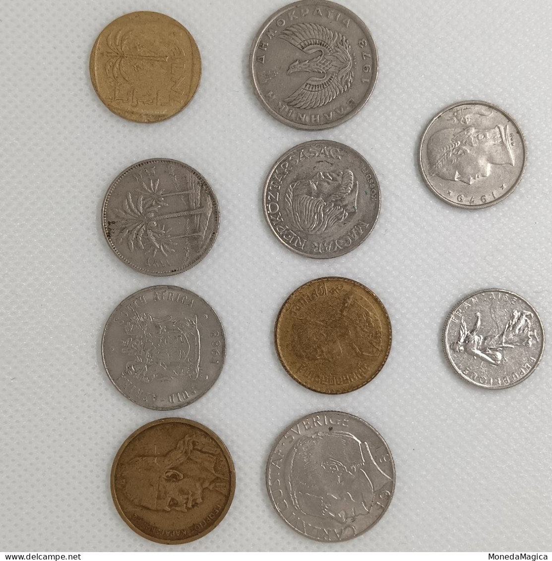 LOTE DE 10 MONEDAS DE DIFERENTES EPOCAS Y DIFERENTES PAISES - Collections & Lots