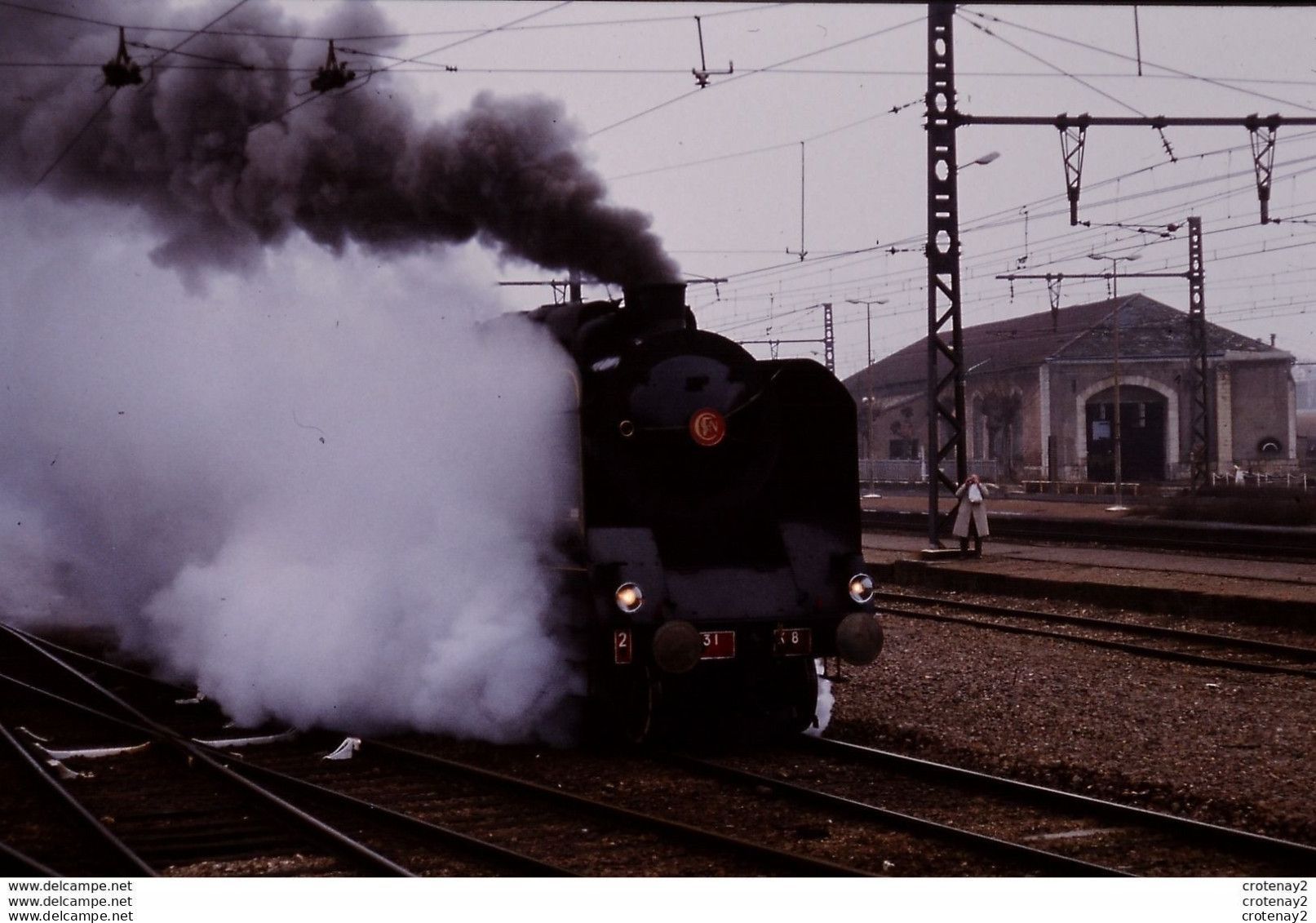 Photo Diapo Slide Diapositive TRAIN Wagon Loco Locomotive à Vapeur SNCF 231 K8 à MONTEREAU Téléthon 05/12/1992 VOIR ZOOM - Dias