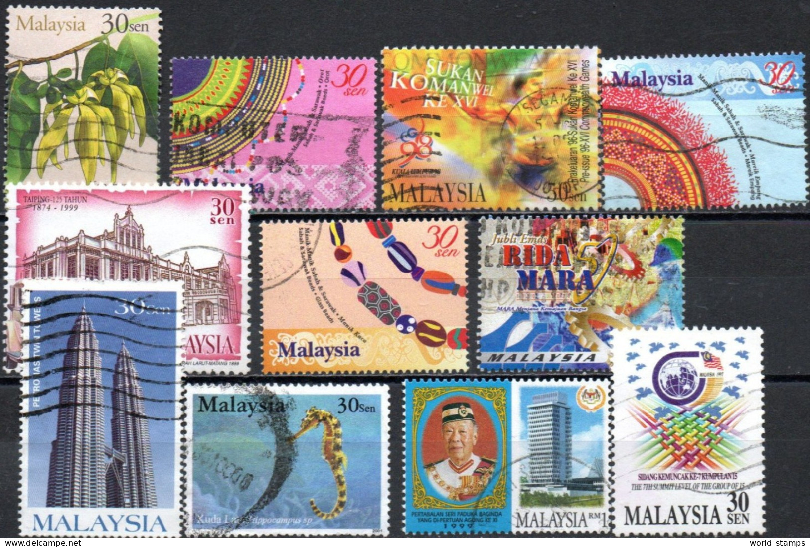 MALAYSIA LOT O - Malasia (1964-...)