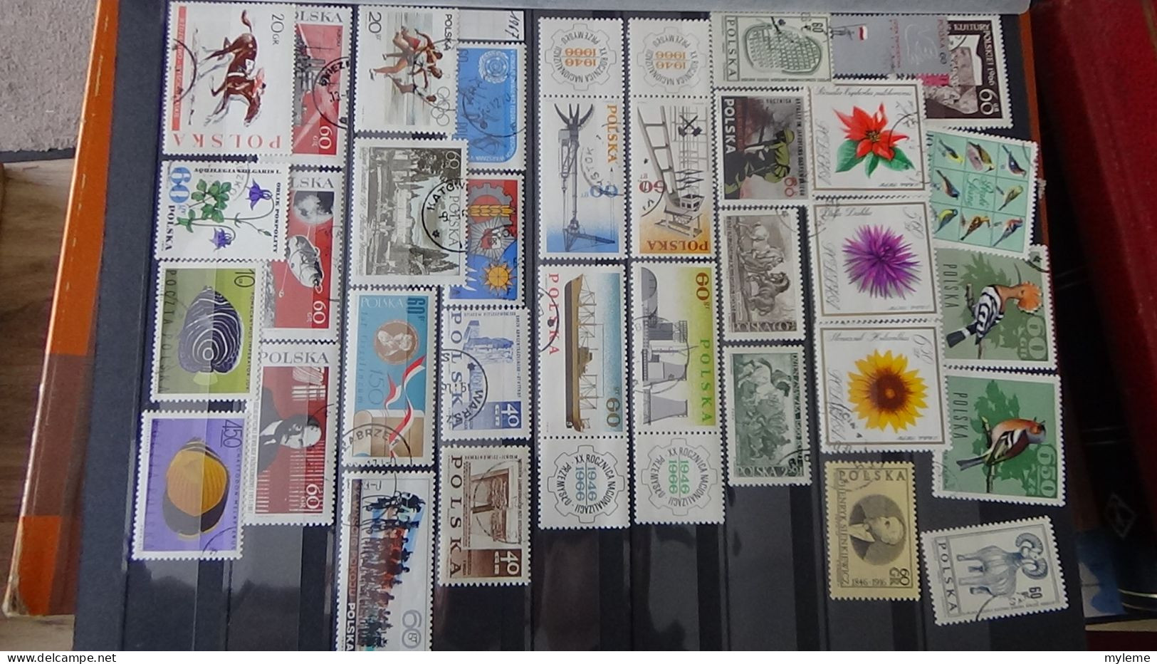 BF36 Ensemble de timbres de divers pays + France N° 182 ** Surcharge garantie authentique  Cote 980 euros