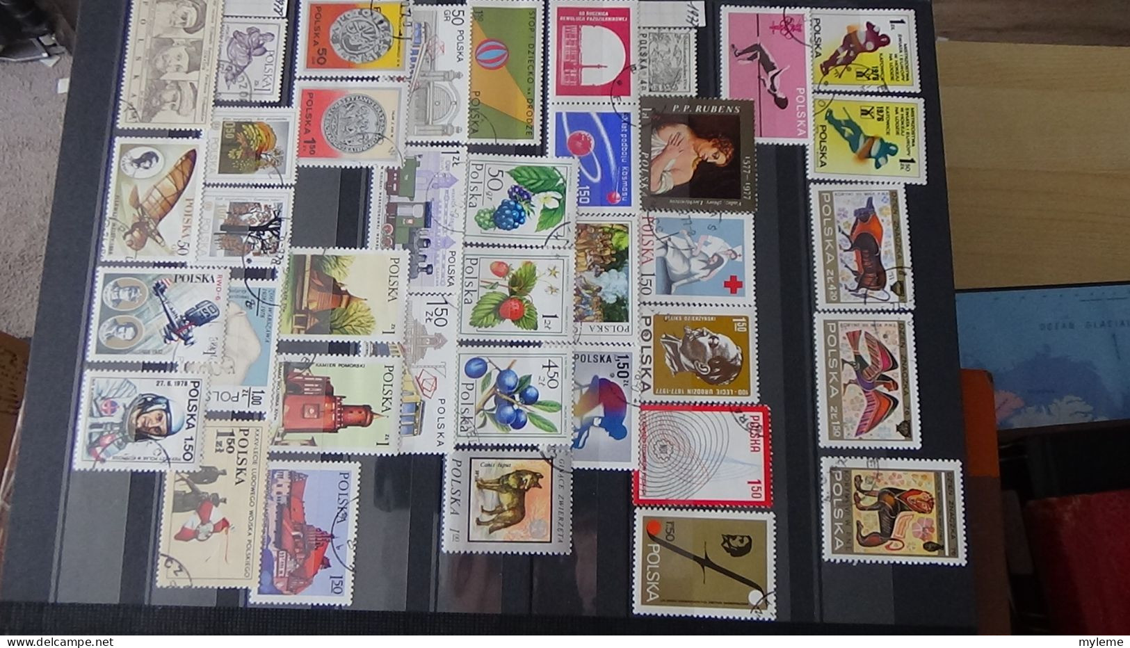 BF36 Ensemble de timbres de divers pays + France N° 182 ** Surcharge garantie authentique  Cote 980 euros