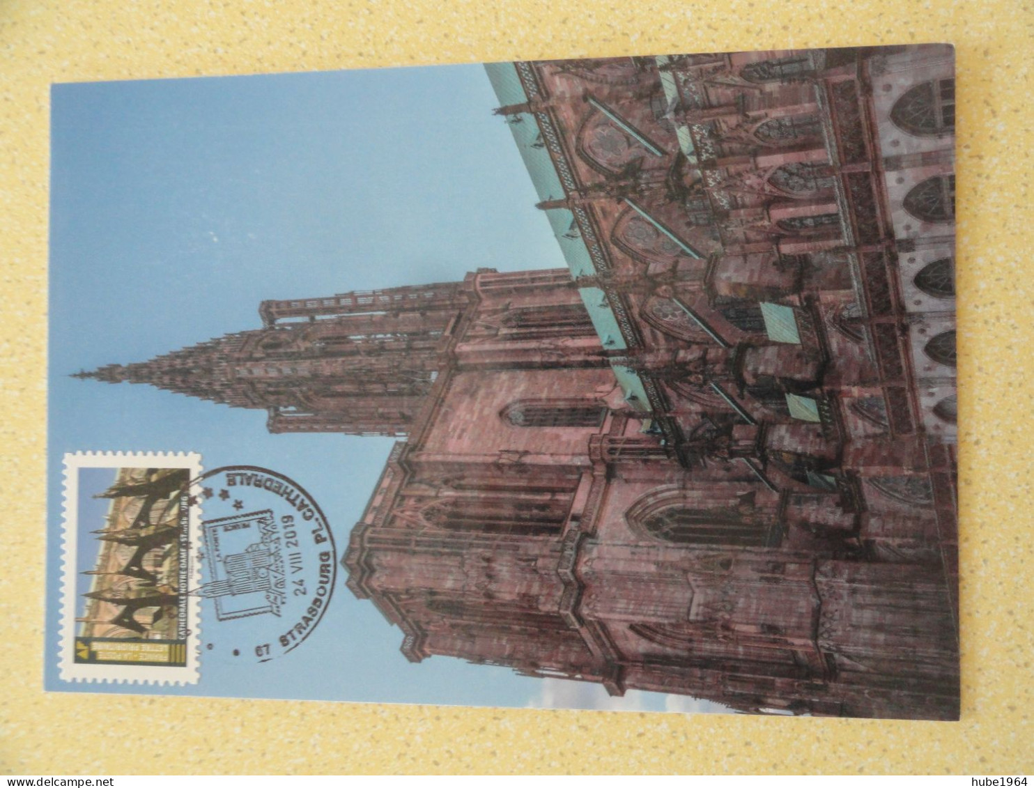 CARTE MAXIMUM CARD CATHEDRALE DE STRASBOURG AVEC OSI STRASBOURG PL CATHEDRALE PHILATELIE FRANCE - Churches & Cathedrals