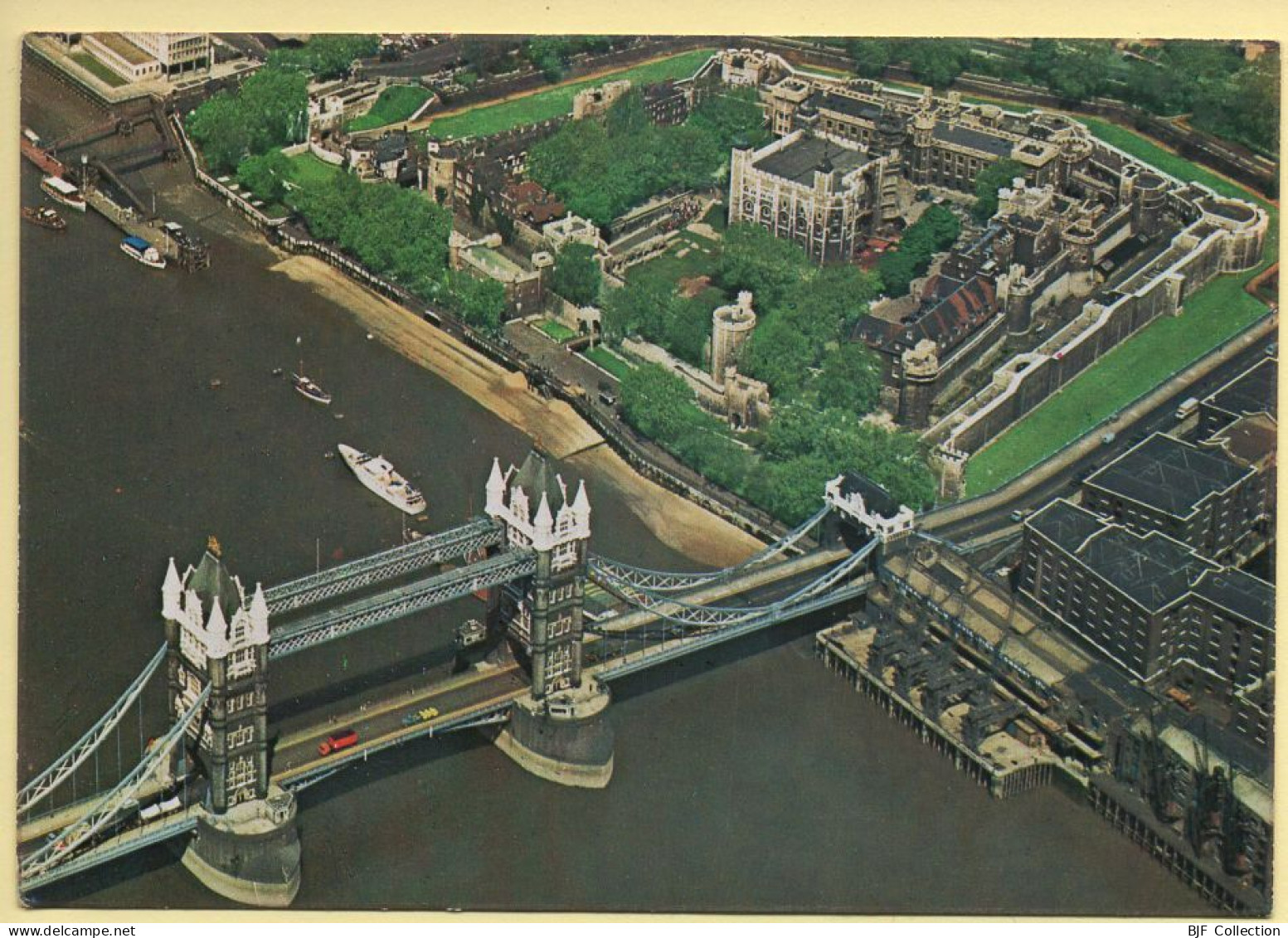 Angleterre : LONDRES – La Tour De Londres / Vue Aérienne (voir Scan Recto/verso) - Tower Of London