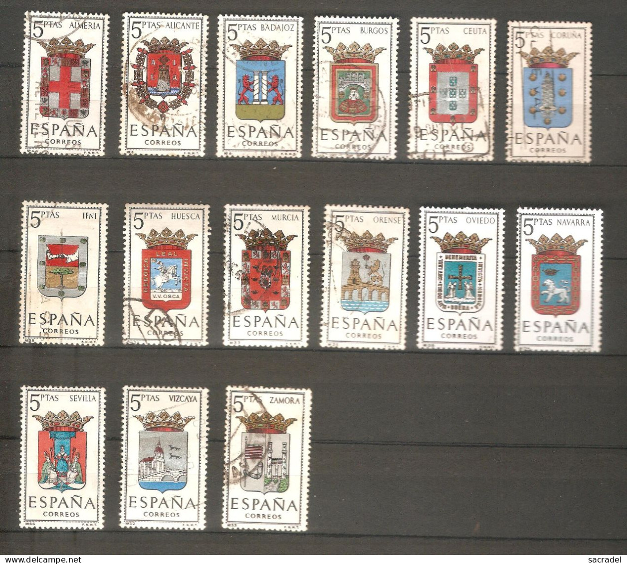 ESPAGNE 15 TIMBRES ARMOIRIES Départ à 0,75 Euro Soit 0,05 Pièce - Briefmarken