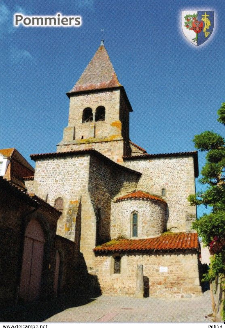 1 AK Frankreich * Die Prioratskirche St-Pierre-St-Paul Im Ort Pommiers - Département Loire * - Autres & Non Classés