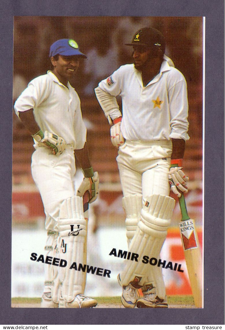 Saeed Anwer & Amir Sohail (Pakistani Cricketers) Vintage Pakistani  PostCard (Universal) (THIN PAPER) - Críquet