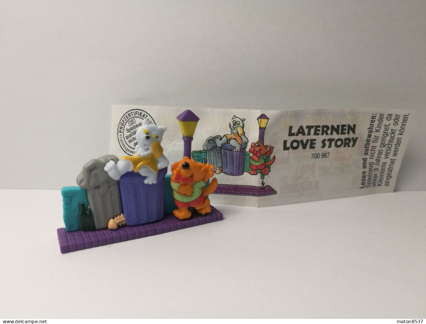 Kinder :  700967  Street Life In Mainhattan 1996 - Laternen Love Story + BPZ - Montables