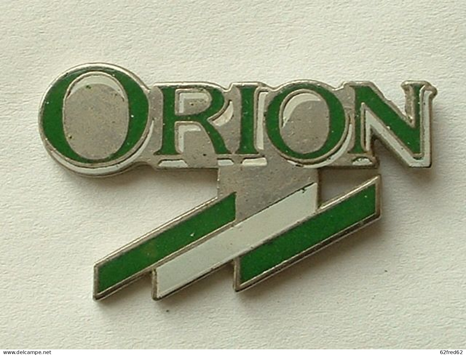 Pin's FORD ORION - Ford