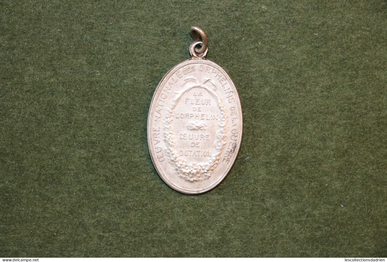 Médaille oeuvre nationale des orphelins de guerre 14-18 - Belgian medal wwi - médaillette - journée -  Carlens