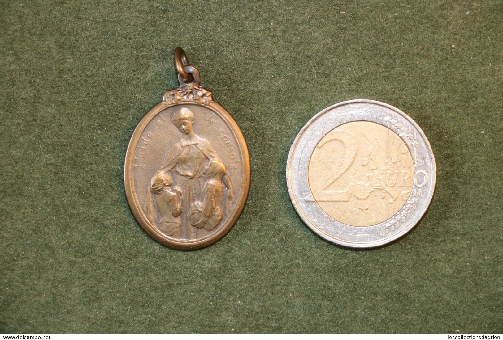 Médaille La Fleur De L'orphelins Guerre 14-18 - Belgian Medal Wwi - Médaillette - Journée -  Devreese - België