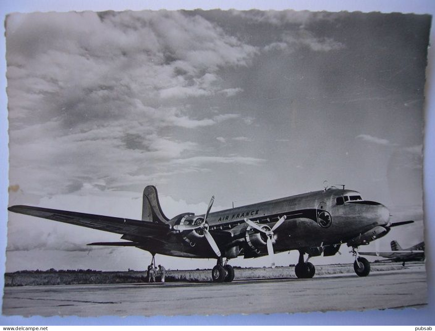 Avion / Airplane / AIR FRANCE / Douglas DC-4 - 1946-....: Moderne