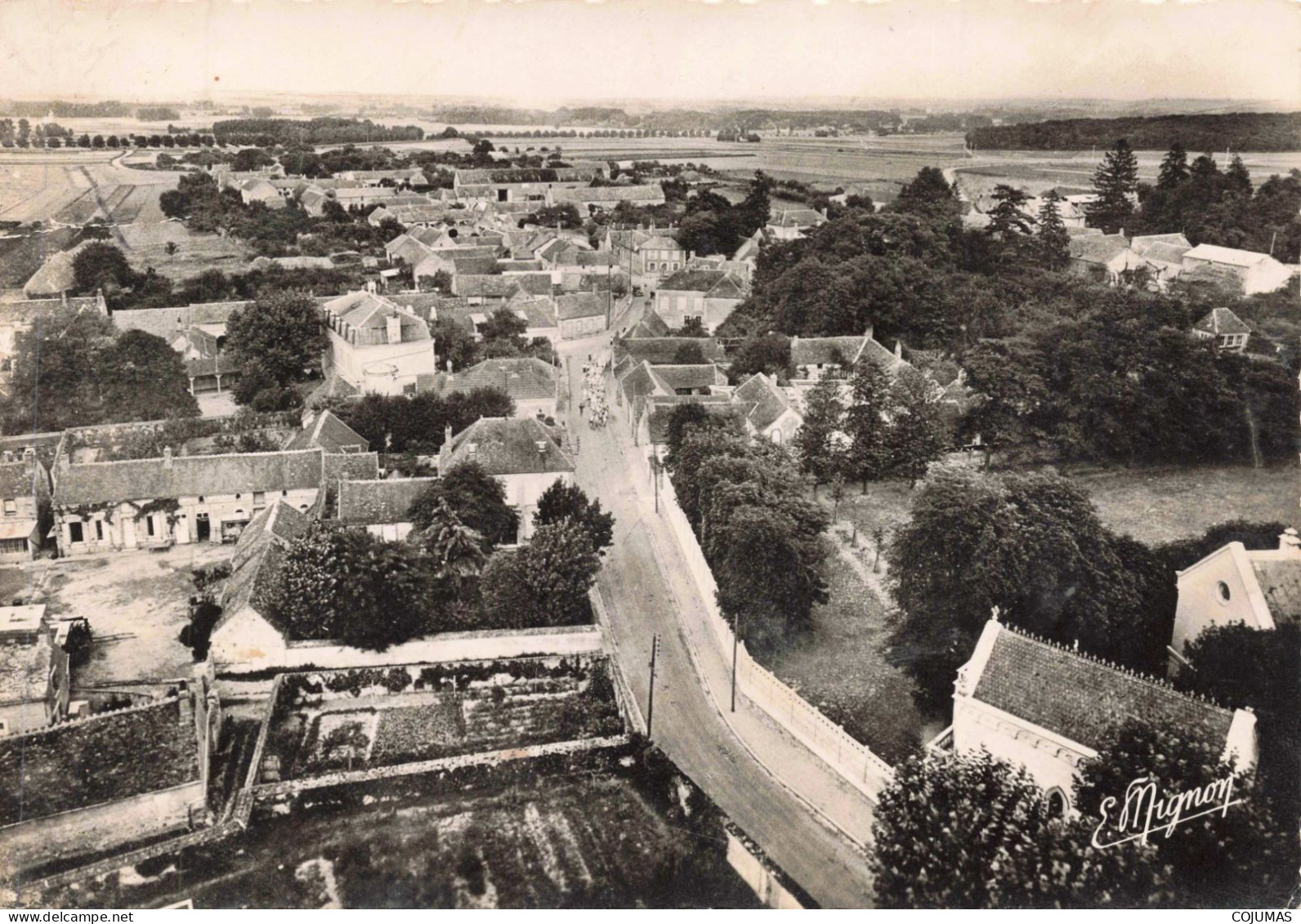 89 - VILLEBLEVIN _S28123_ Le Panorama - MIGNON - CPSM 15x10 Cm - Villeblevin