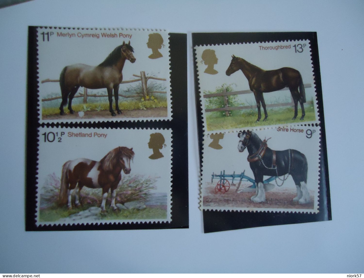 UNITED KINGDOM  MNH  STAMPS 4 ANIMALS  HORSES - Horses