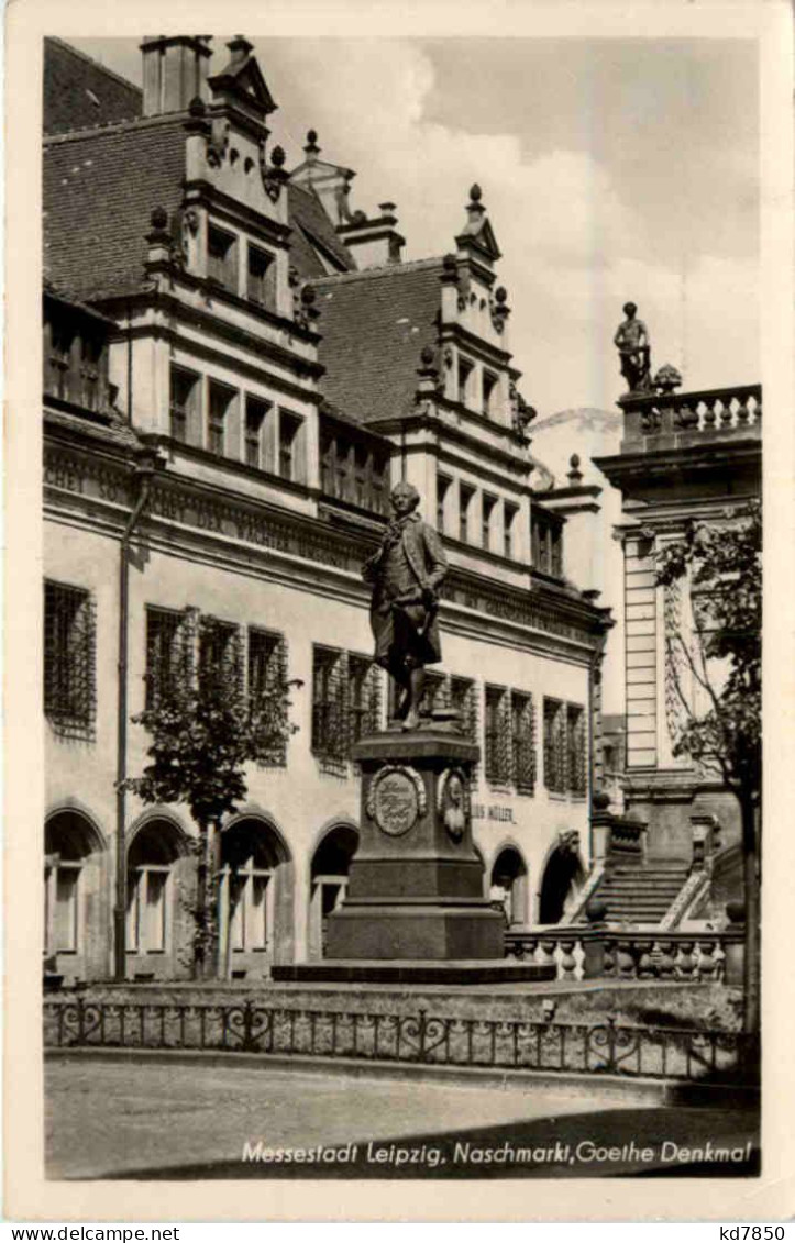 Leipzig, Naschmarkt, Goethe Denkmal - Leipzig