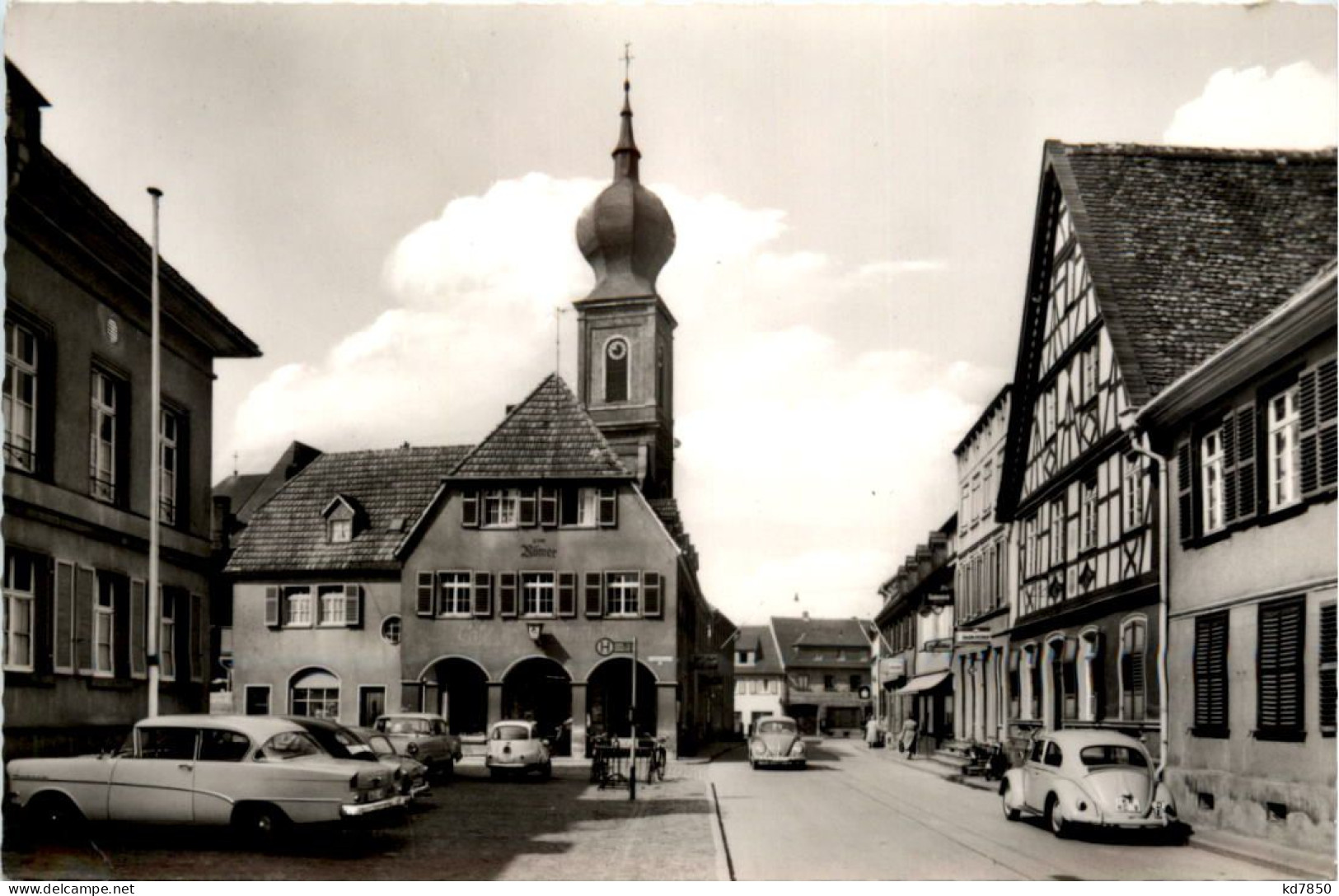 Gernsheim Am Rhein, Am Stadthaus - Gross-Gerau