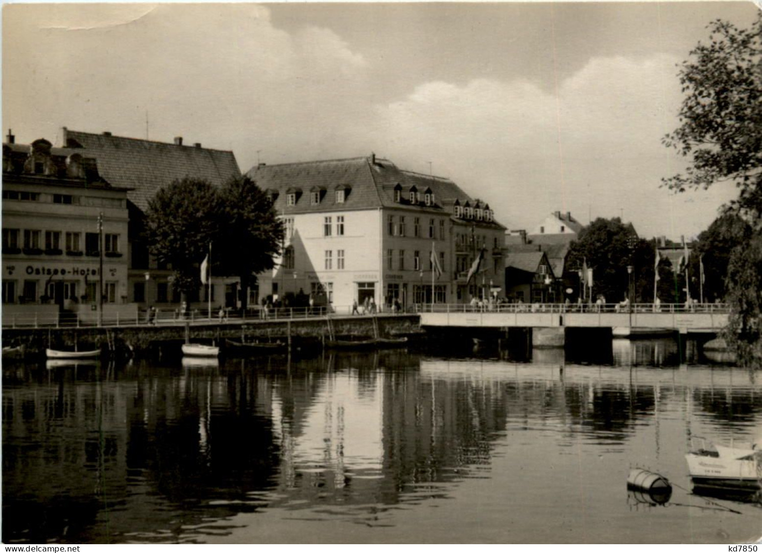 Warnemünde, Am Strom - Rostock