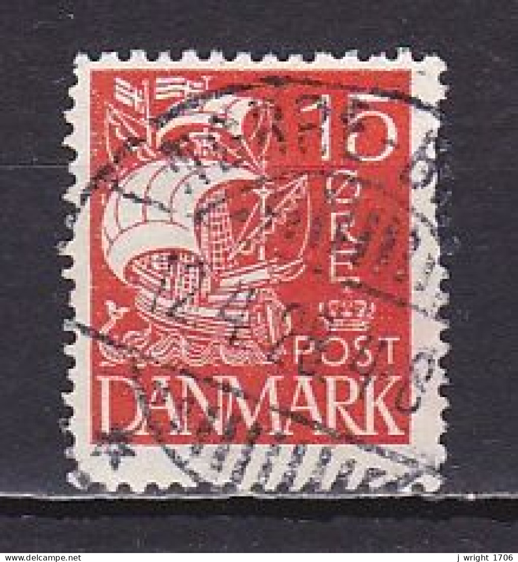 Denmark, 1927, Caravel/Solid Background, 15ø, USED - Usati