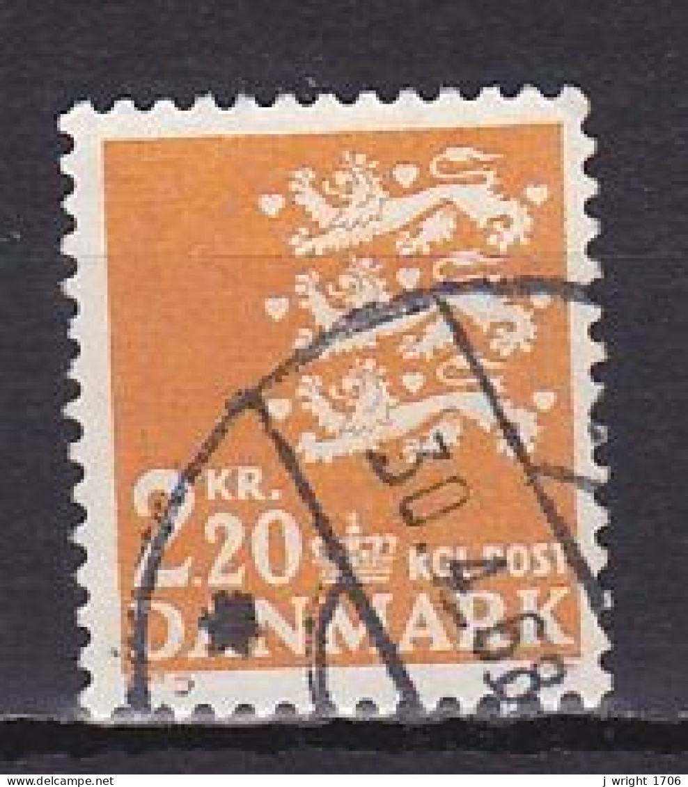 Denmark, 1967, Coat Of Arms, 2.20kr/Fluorescent, USED - Usati