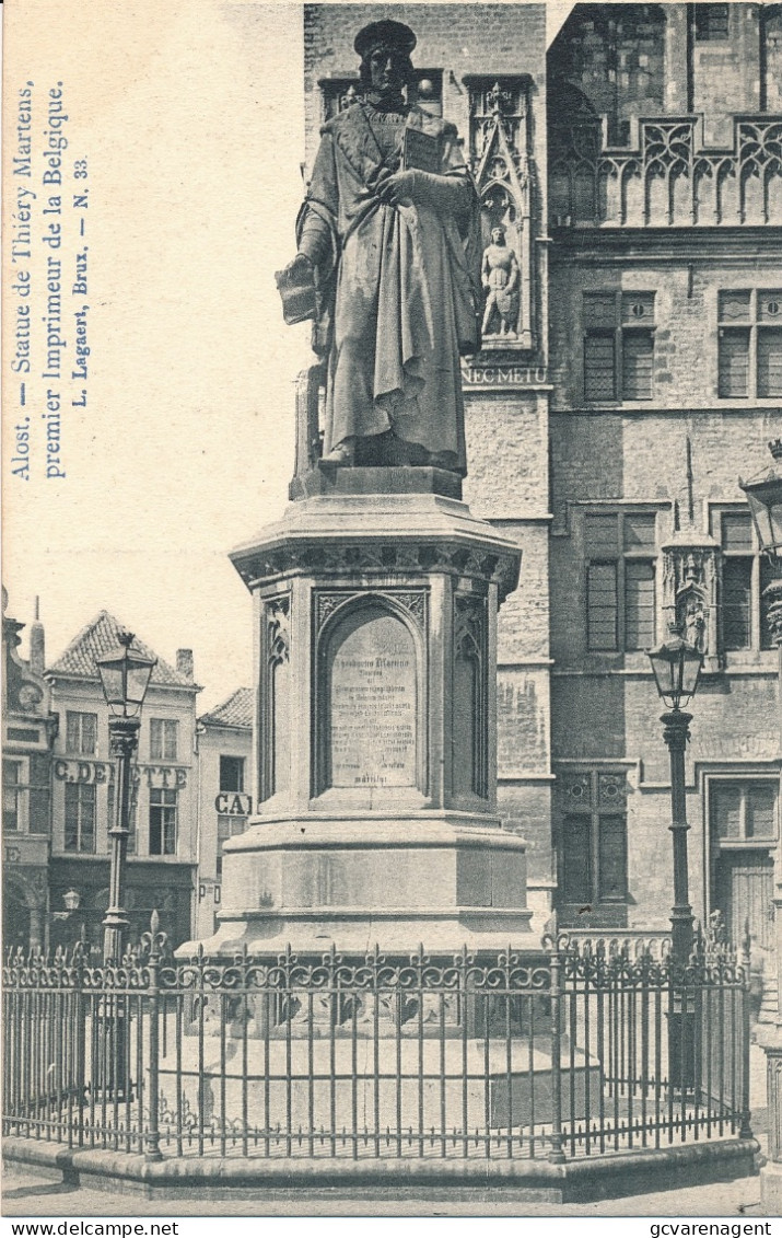 AALST  STATUE DE THIERY MARTENS, PREMIER IMPRIMEUR DE LA BELGIQUE                     ZIE AFBEELDINGEN - Aalst