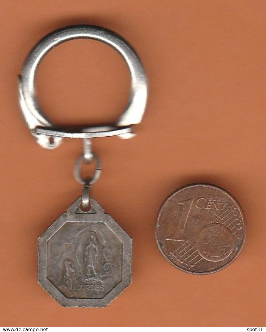 Médaille Porte Clés Lourdes Saint Christophe Porte Clefs Religion Recto/Verso - Religione & Esoterismo