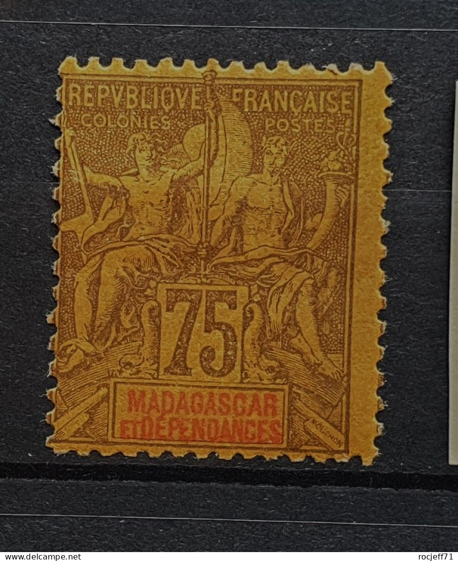 04 - 24 - Madagascar - N° 33 * - MH - Unused Stamps