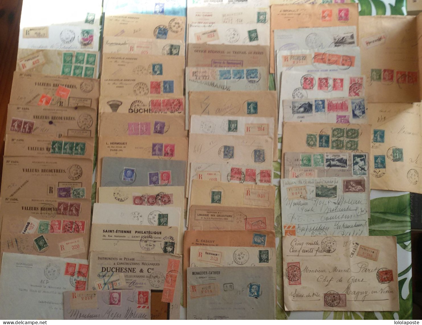 FRANCE - DESTOCKAGE - Lot De 136 Lettres (enveloppes) Recommandées, Express, VD, Chargées Toutes Périodes - 9 Photos - Postal Rates