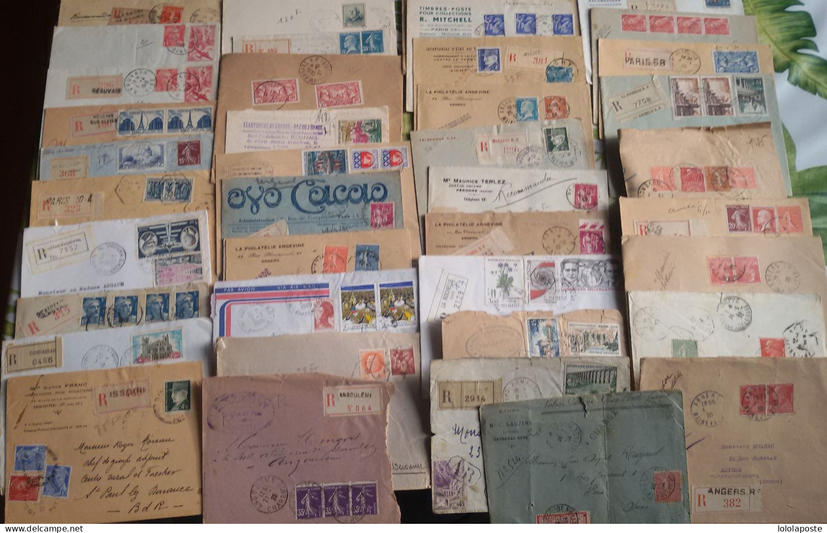 FRANCE - DESTOCKAGE - Lot De 136 Lettres (enveloppes) Recommandées, Express, VD, Chargées Toutes Périodes - 9 Photos - Posttarife