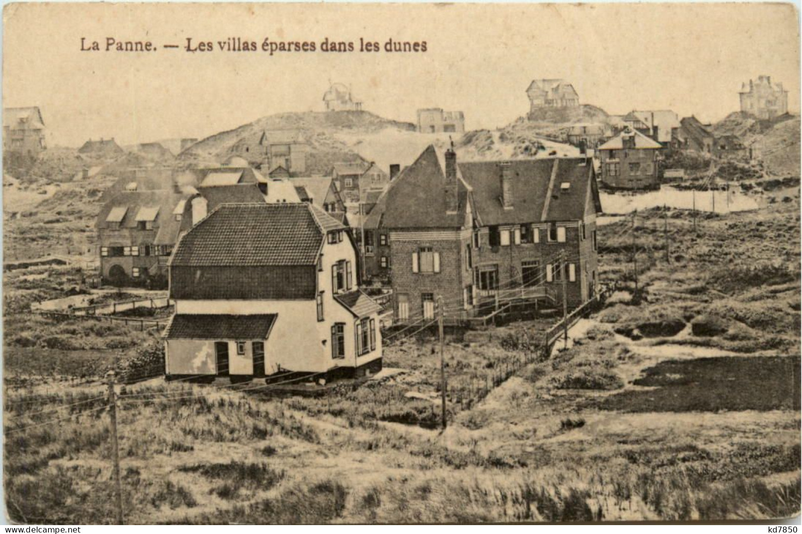 La Panne - Les Villas Eparses Dans Les Dunes - De Panne