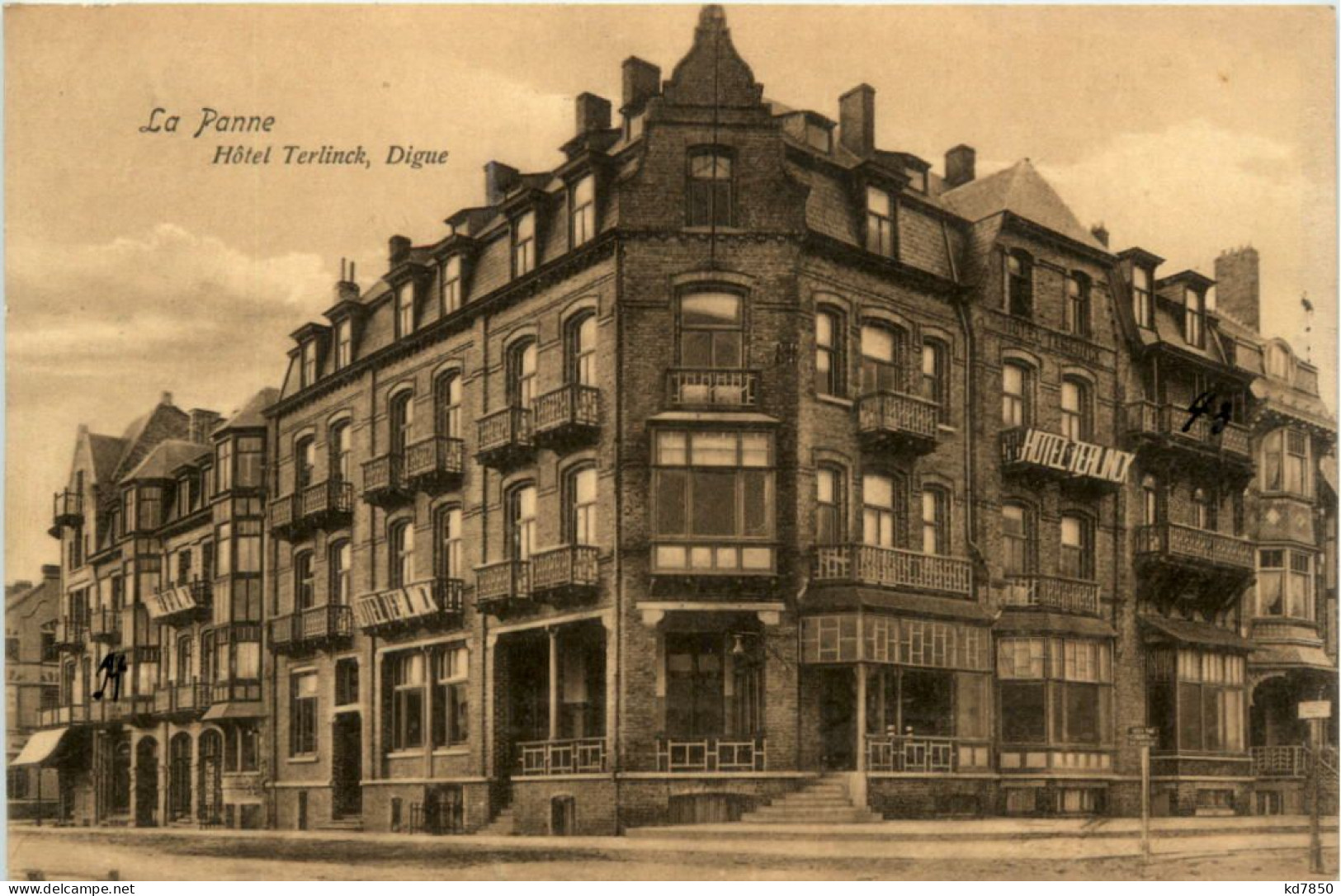 La Panne - Hotel Terlinck - Digue - De Panne