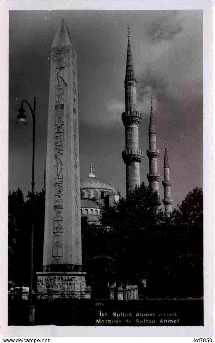 Istanbul - Sultan Ahmet Camii - Turkey