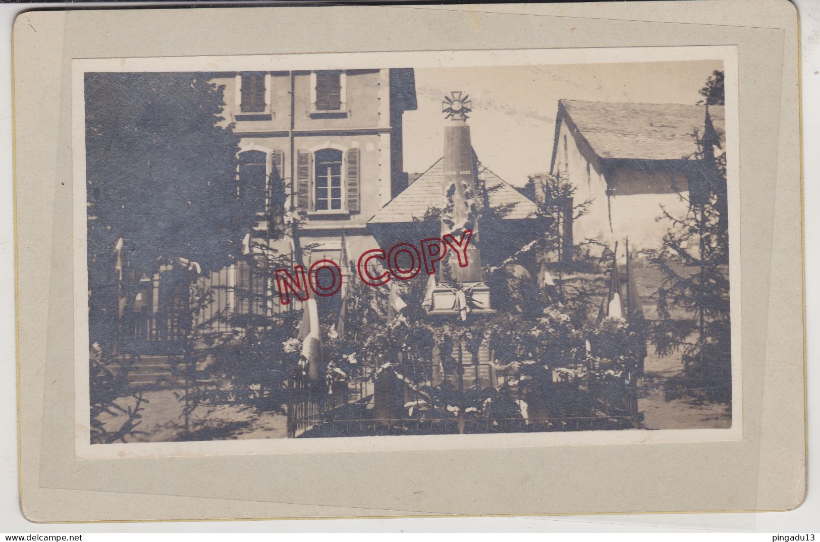 Rare Photo La Bréole Ubaye Le Monuments Aux Morts Excellent état - Guerre, Militaire