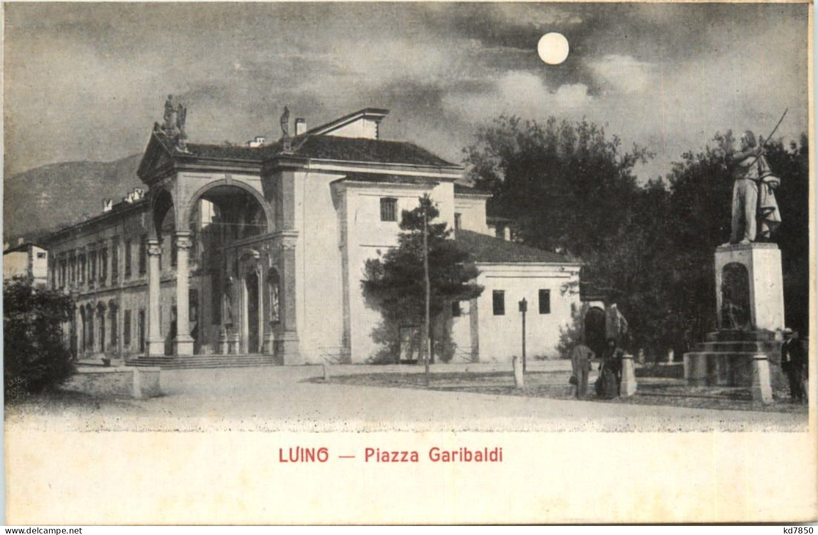 Luino - Piazza Garibaldi - Luino