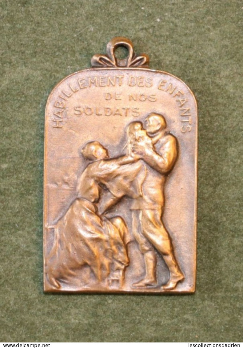 Médaille Bienvenue Glorieuse à Nos Soldats Guerre14-18  Belgian Medal Wwi - Médaillette - Journée - Charlier - België