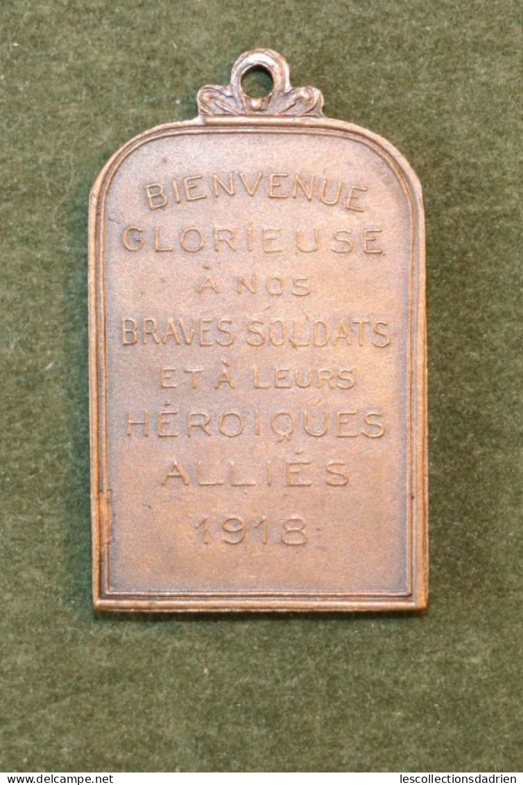 Médaille Bienvenue Glorieuse à Nos Soldats Guerre14-18  Belgian Medal Wwi - Médaillette - Journée - Charlier - Bélgica