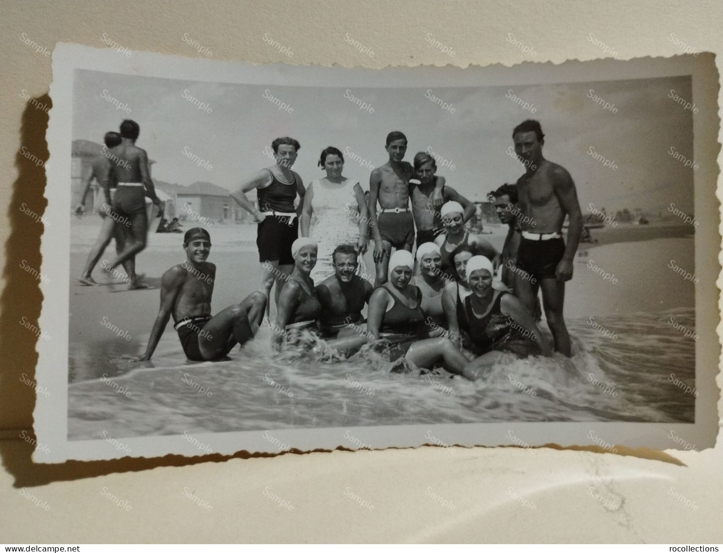 Italy Photo Boys & Girls On The Beach. Italia Foto Persone In Spiaggia. TORTORETO (Teramo) 1937 - Europe