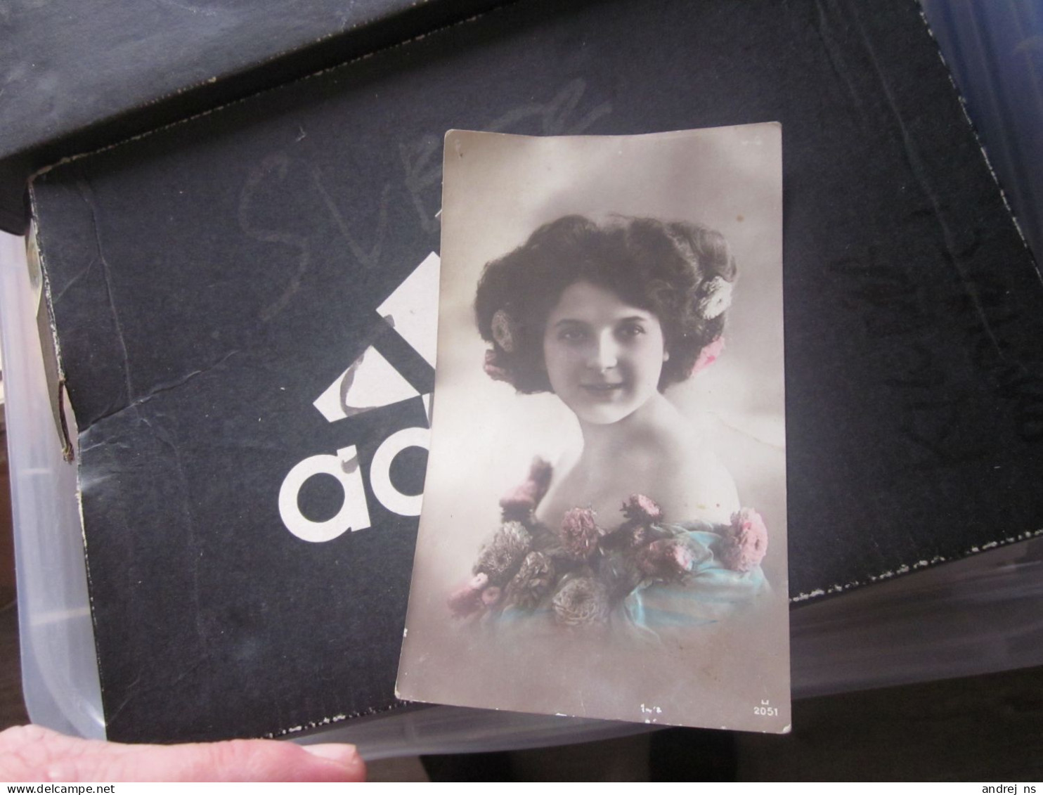 Women Girl Fashion Old Postcards - Mode