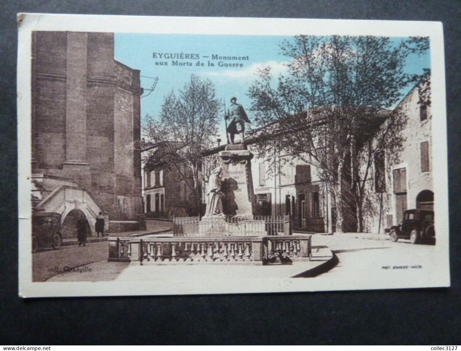 F33 - 13 - Eyguières - Monument Aux Morts De La Guerre - Edition Combier - Eyguieres