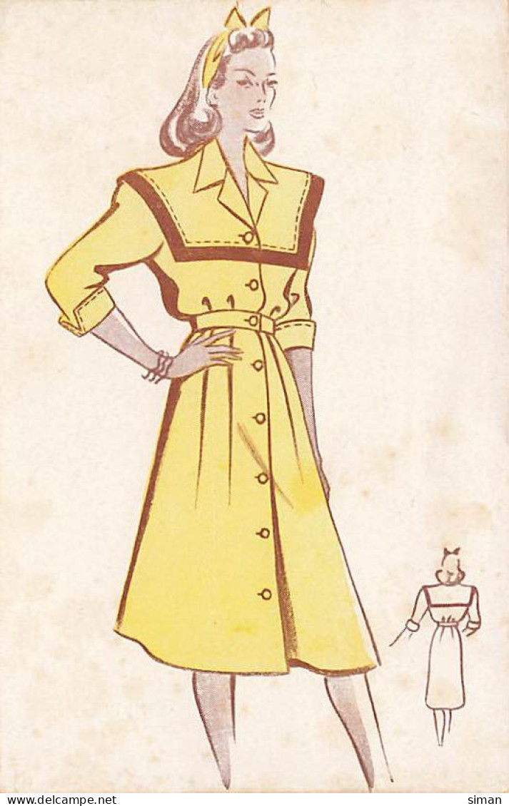 N°24862 - Mode - Jeune Femme Portant Une Robe Jaune - Moda