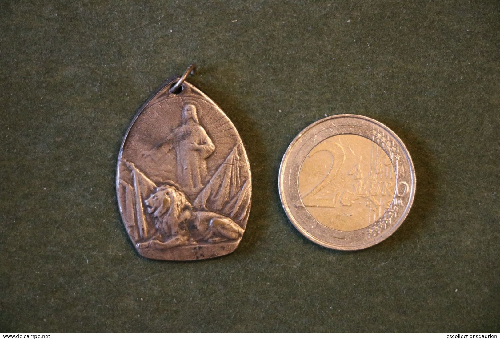 Médaille Coeur Sacré De Jésus Protège La Belgique - Guerre 14-18  Belgian Medal Wwi - Médaillette - Journée - Jourdain - Belgique