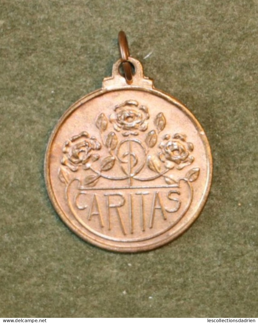 Médaille Belge Fleur De Charité 1925 - Caritas-  Belgian Medal - Médaillette - Journée - Belgien