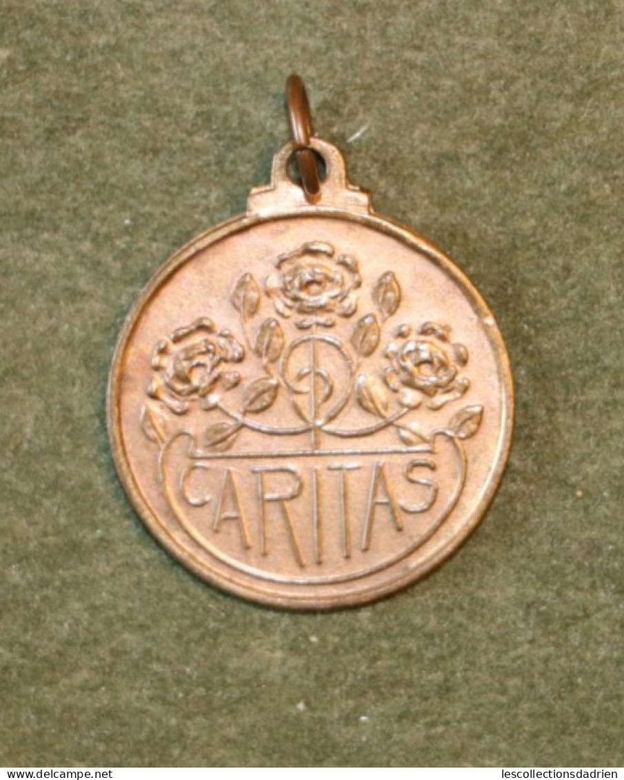 Médaille Belge Fleur De Charité 1925 - Caritas-  Belgian Medal - Médaillette - Journée - Belgique
