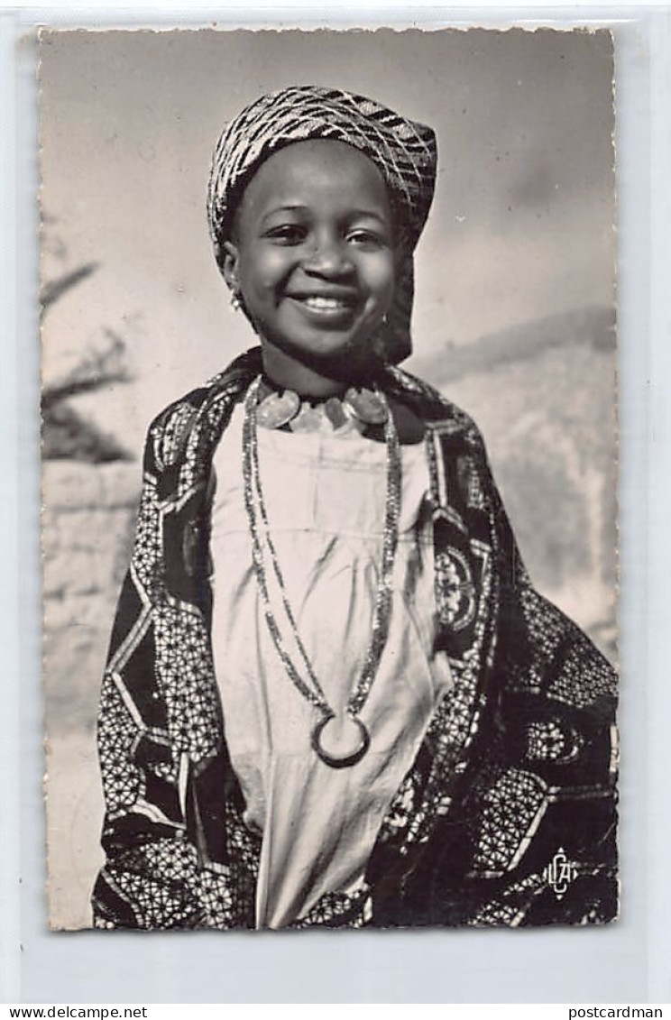 Tchad - La Petite Fille Du Sultan De Binder - Photo Robert Carmet - Ed. La Carte Africaine 12 - Tchad