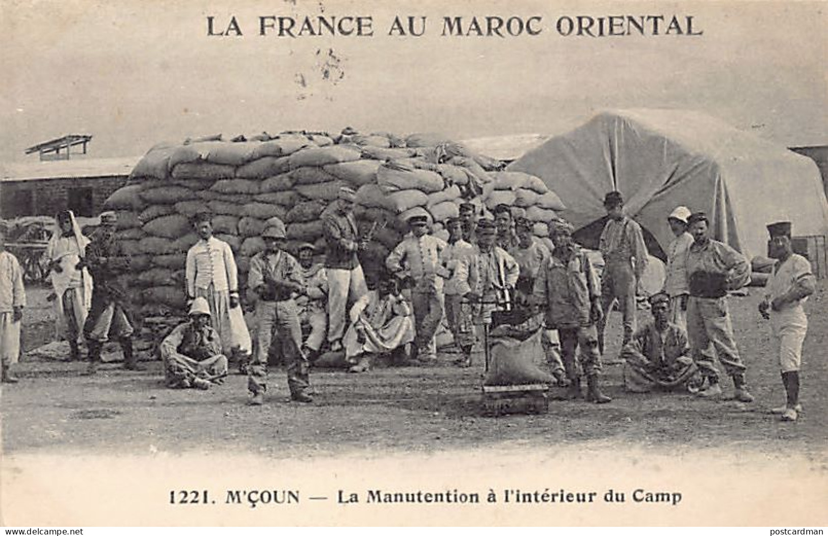 La France Au Maroc Oriental - M'ÇOUN - La Manutention à L'intérieur Du Camp - Ed. Boumendil 1221 - Other & Unclassified