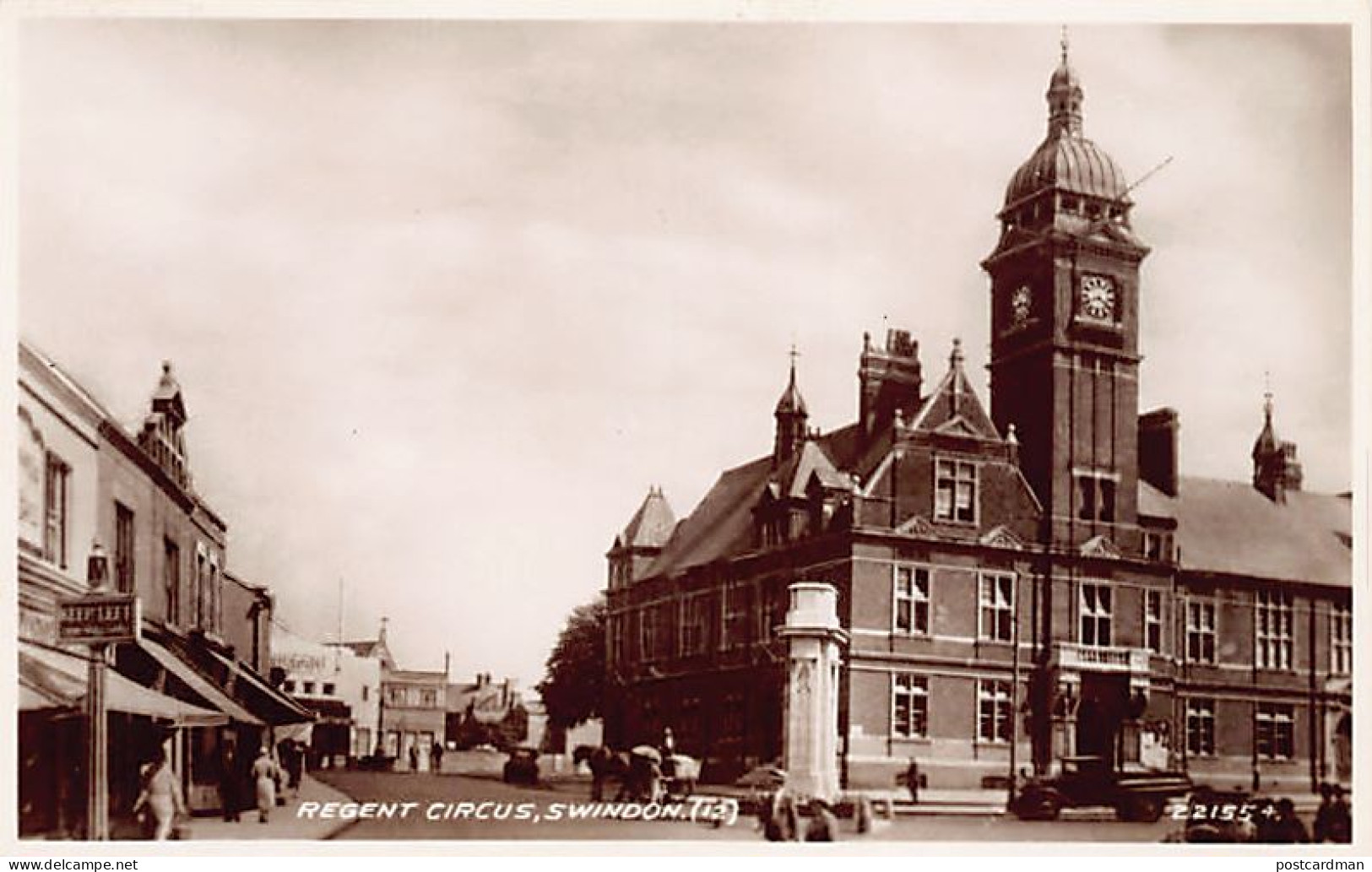 England - Wilts - SWINDON Regent Circus - Autres & Non Classés